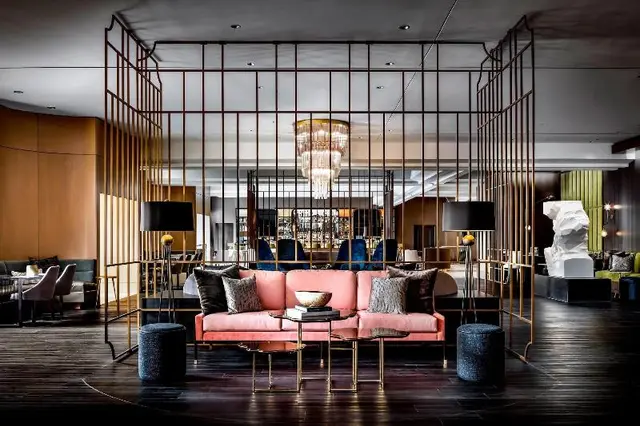The Gwen, A Luxury Collection Hotel, Michigan Aven