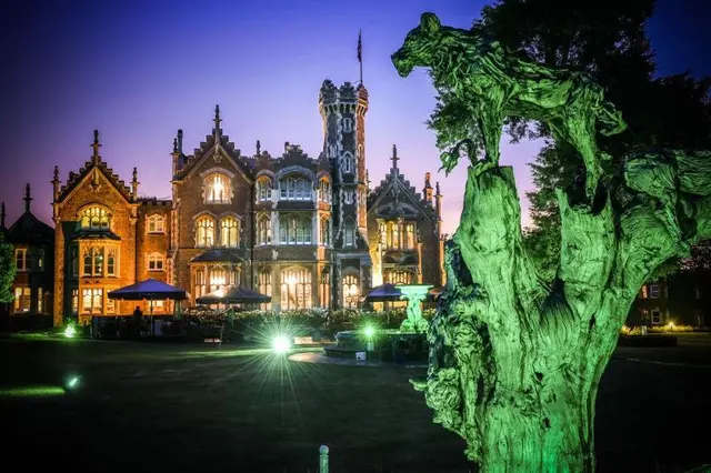 Oakley Court