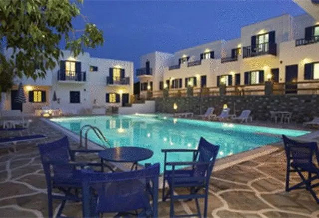 Summer Shades Hotel