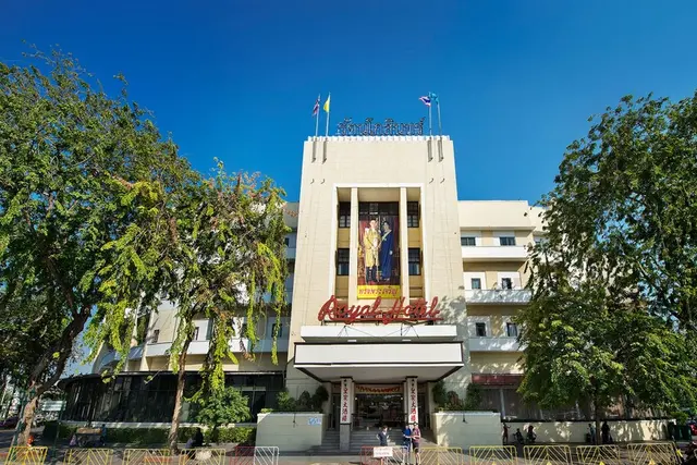 Royal Rattanakosin Hotel - Near Grand Palace