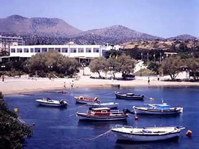 Vasia Ormos Hotel