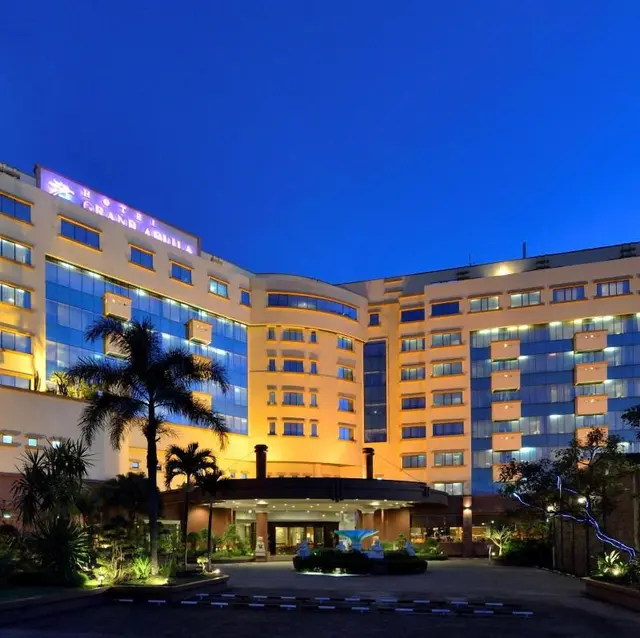 Grand Aquila