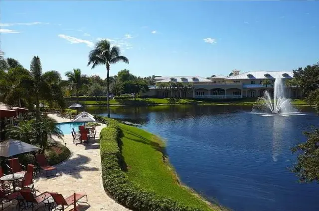 Inn at Pelican Bay