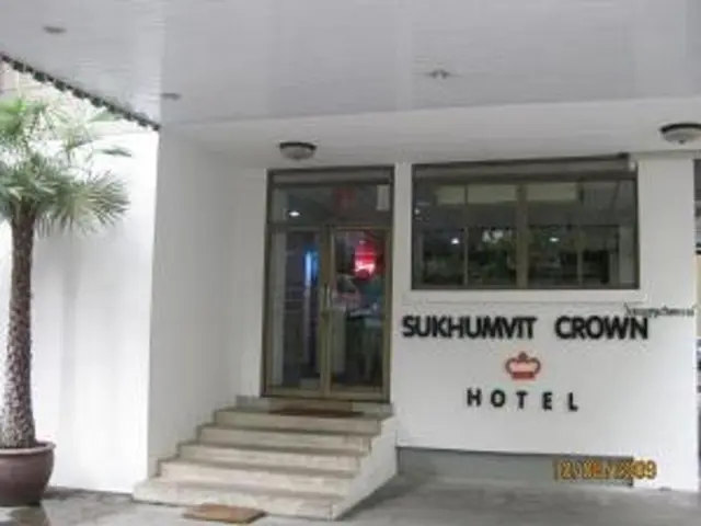 S6 Sukhumvit Hotel