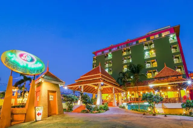 Phuphaya Resort Pattaya