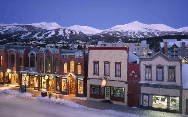 Alpenrock Breckenridge Curio Collection Hilton