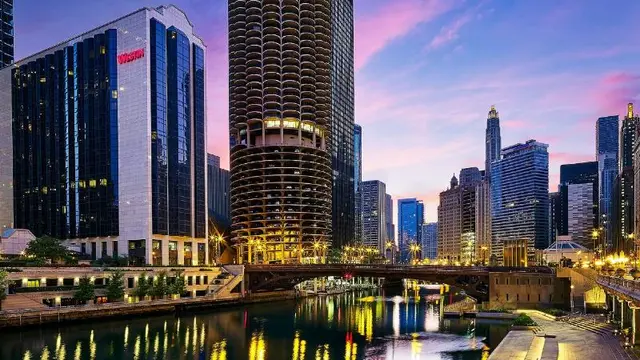 Westin Chicago River North