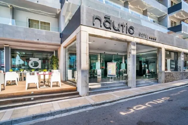 Nautic Hotel