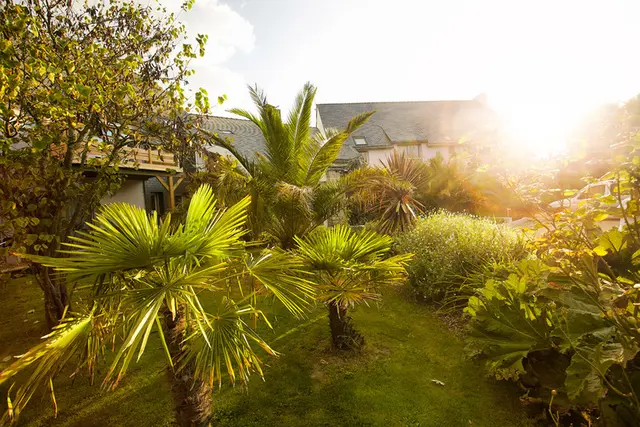 Carnac Lodge & Hotel