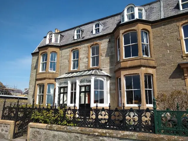 Solheim Guest House 