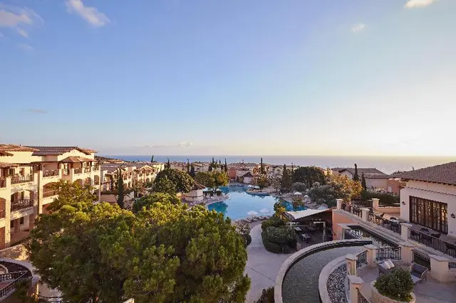 Aphrodite Hills Hotel