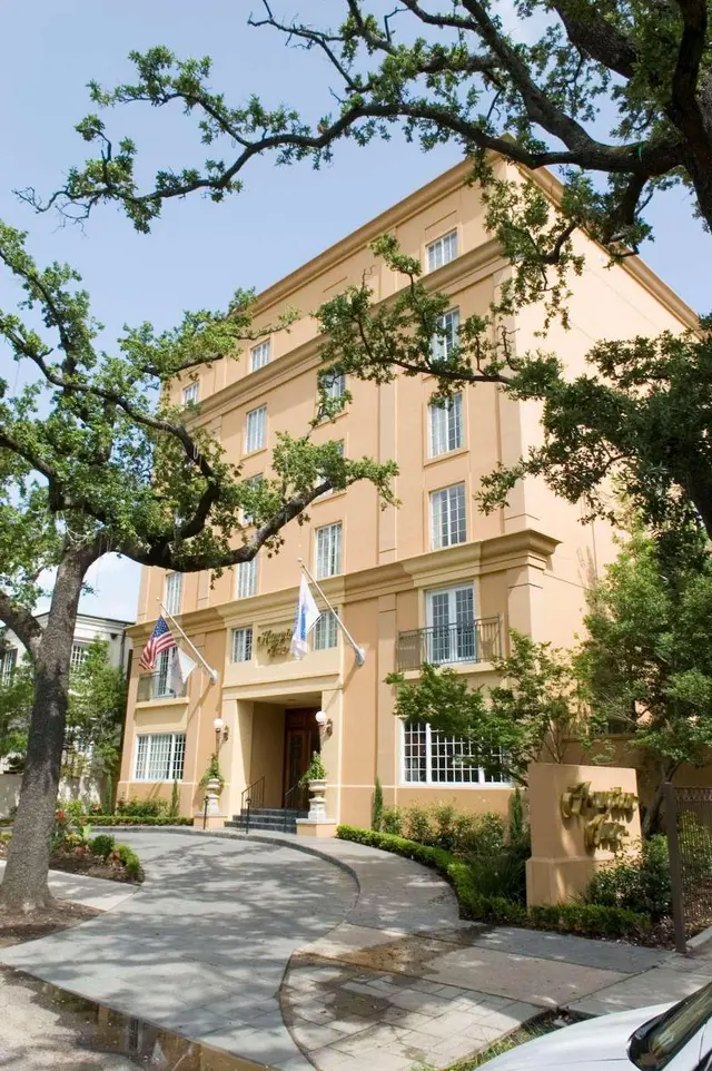 Hampton Inn New Orleans-St. Charles Ave./Garden Di