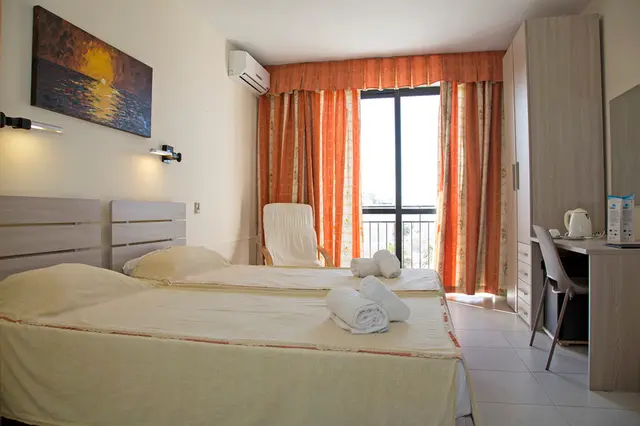 Relax Inn Hotel