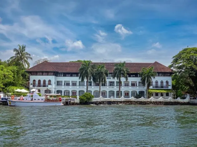 Brunton Boatyard - A CGH Earth Experience