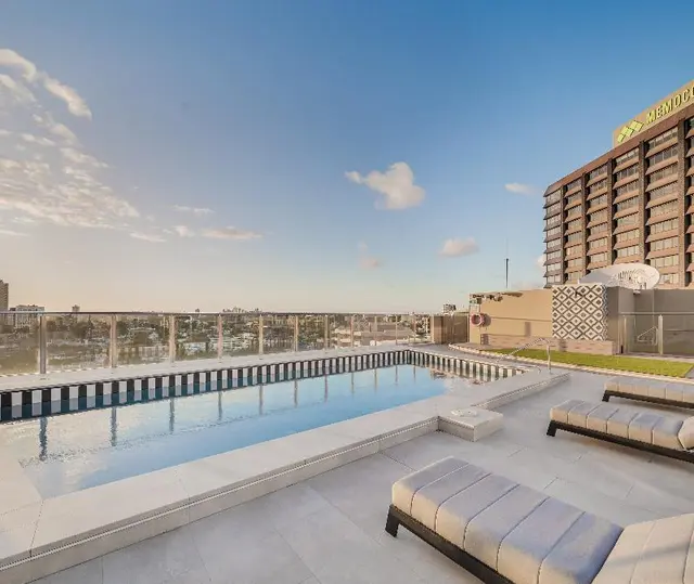 Oaks Sydney Hyde Park Suites