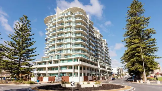 Oaks Glenelg Liberty Suites