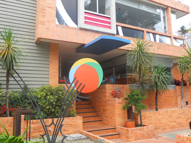 Hotel 104 Art Suites