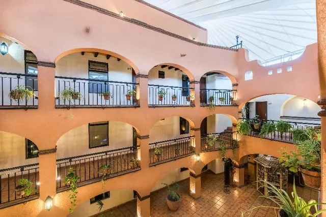 La Abadia Tradicional