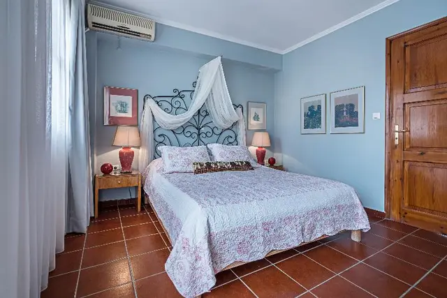 Calergi Residence