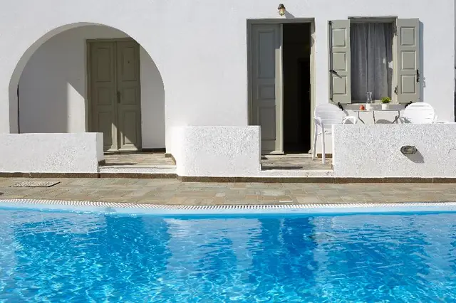 Nissos Thira