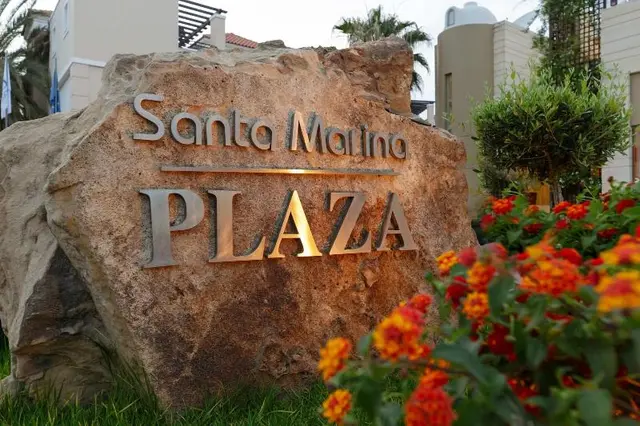 Giannoulis Santa Marina Plaza