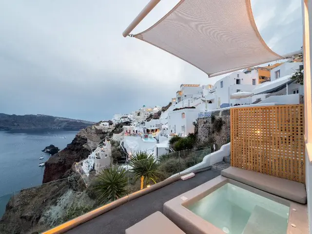 Oia Vista House