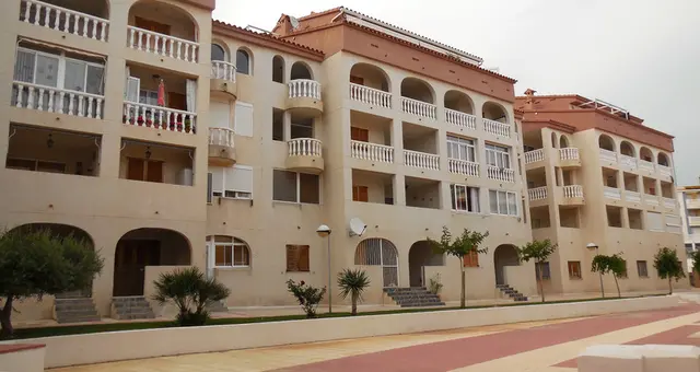 Apartamentos Azahar 3000