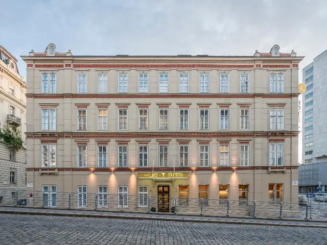 HiLight Suites Hotel
