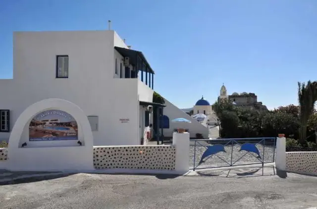 Thira's Dolphin