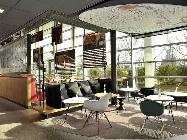 ibis Amsterdam City West