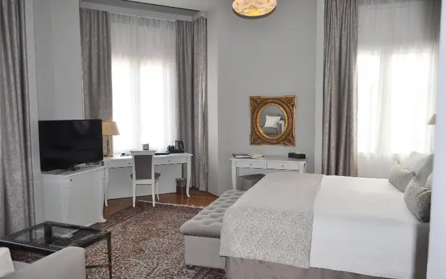 Capsis Bristol Boutique Hotel