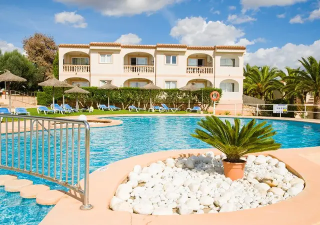 Apartamento Sol Romantica by DOT Suites