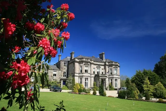 Tre-Ysgawen Hall, Country House Hotel & SPA