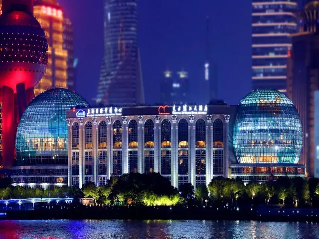 Oriental Riverside Hotel Shanghai