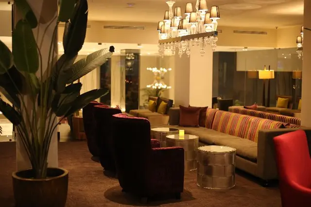 Renaissance Panama City Hotel