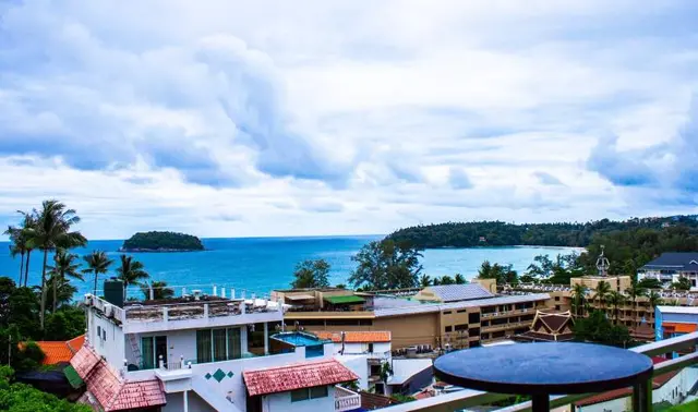 Sugar Palm Grand Hillside