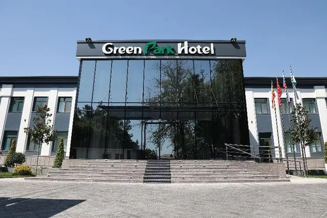 Green Park Hotel