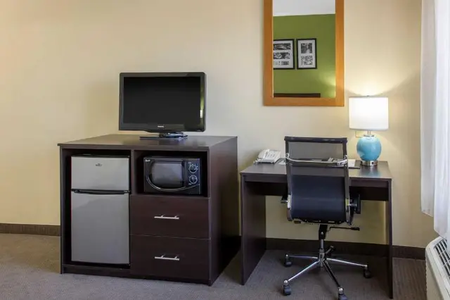 Sleep Inn And Suites Dallas Love Field