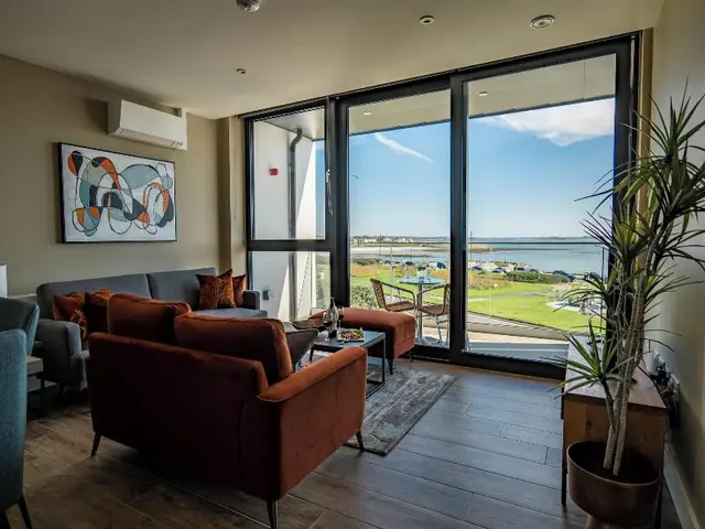 Shoreline Apartments