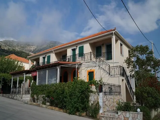 Studio Apartments A Breath Away From Myrtos By Pri