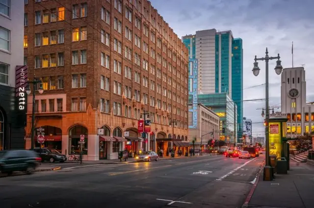 The Pickwick Hotel