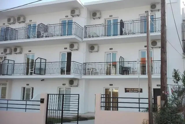Alexandros Guest House