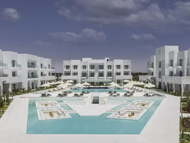 Tanoak Resort