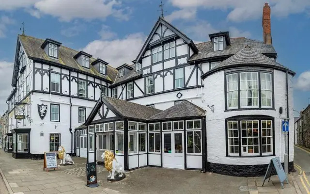 White Lion Royal Hotel