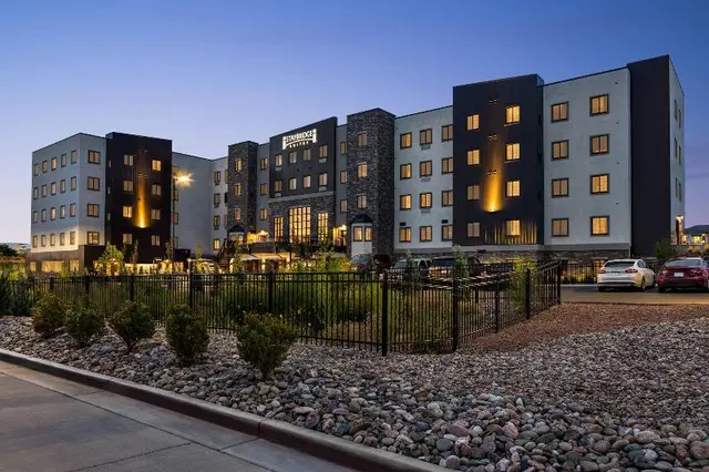 Staybridge Suites Colorado Springs Ne Powers An I