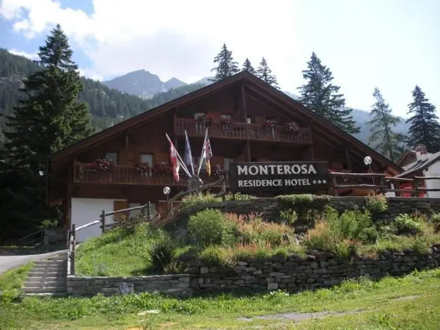 Monterosa Residence