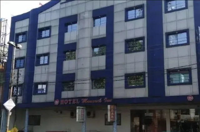 Monarch Inn
