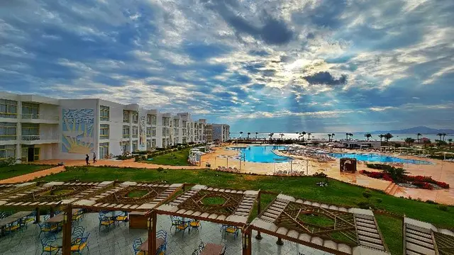 Star Resort and Aqua Park