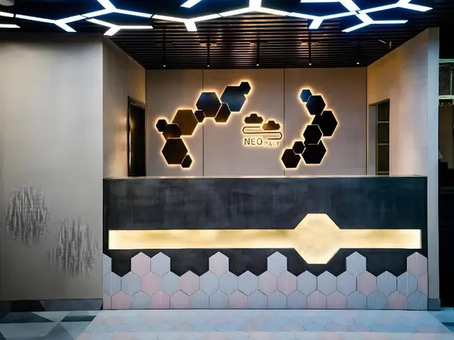 Neo Paly Hotel