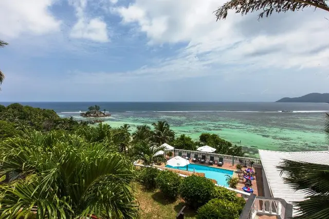 Le Relax Hotel & Restaurant